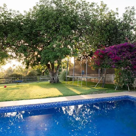 The Enchanted Farm Holiday home *